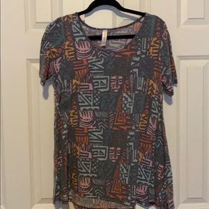 Lularoe classic tee